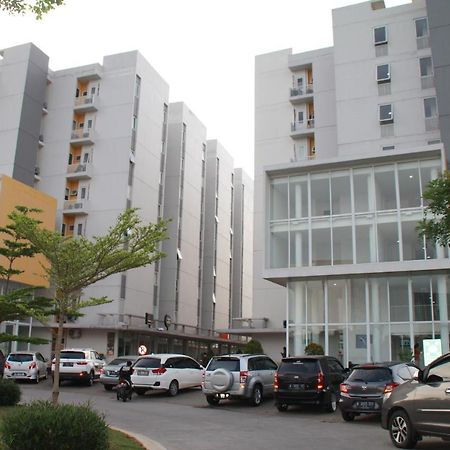 Nature Inn Aeropolis Ar3 Тангеранг Екстериор снимка