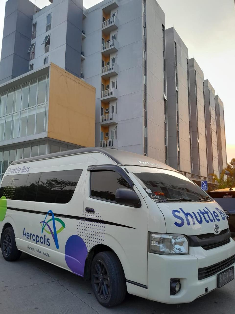 Nature Inn Aeropolis Ar3 Тангеранг Екстериор снимка